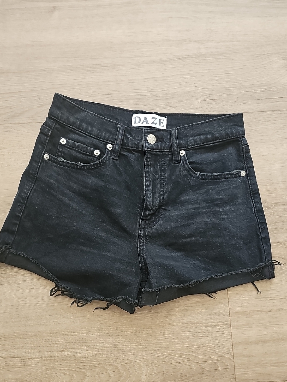 Daze Black High-Rise Denim Cutoff Shorts Size 25